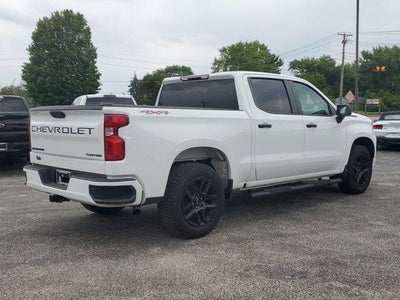 2023 Chevrolet Silverado 1500 Crew Cab Short Box 4-Wheel Drive Custom