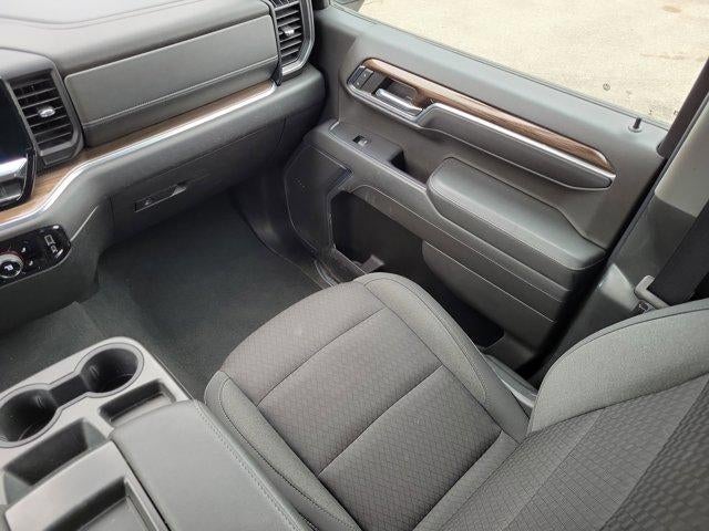 2022 Chevrolet Silverado 1500 Crew Cab Short Box 4-Wheel Drive LT 2FL