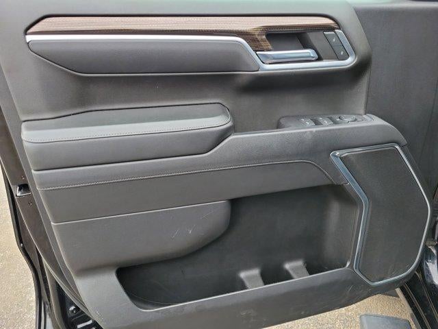 2022 Chevrolet Silverado 1500 Crew Cab Short Box 4-Wheel Drive LT 2FL