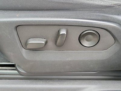 2022 Chevrolet Silverado 1500 Crew Cab Short Box 4-Wheel Drive LT 2FL