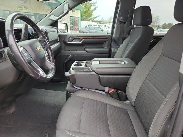 2022 Chevrolet Silverado 1500 Crew Cab Short Box 4-Wheel Drive LT 2FL