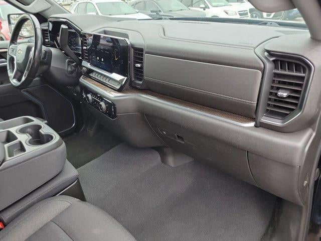 2022 Chevrolet Silverado 1500 Crew Cab Short Box 4-Wheel Drive LT 2FL