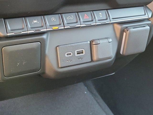 2026 Chevrolet Silverado 1500 Crew Cab Short Box 4-Wheel Drive Custom