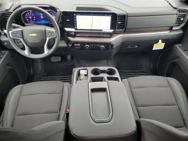 2026 Chevrolet Silverado 1500 Crew Cab Short Box 4-Wheel Drive LT 2FL