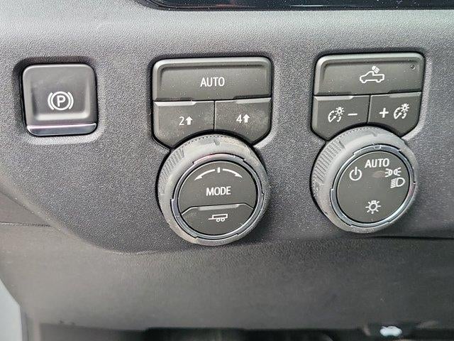 2026 Chevrolet Silverado 1500 Crew Cab Short Box 4-Wheel Drive LT 2FL