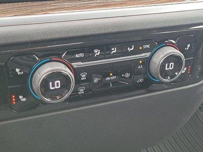 2026 Chevrolet Silverado 1500 Crew Cab Short Box 4-Wheel Drive LT 2FL