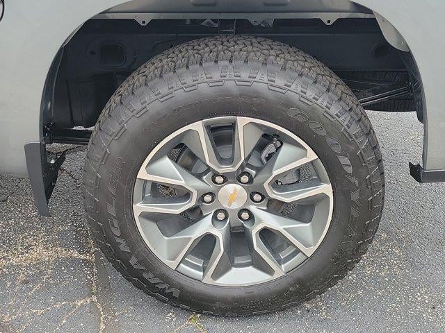 2026 Chevrolet Silverado 1500 Crew Cab Short Box 4-Wheel Drive LT 2FL