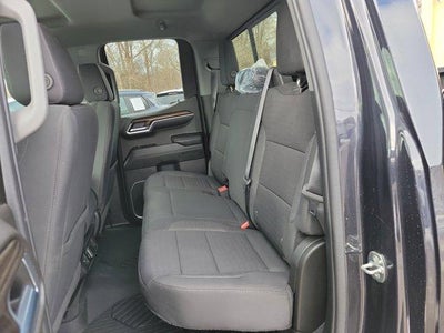 2022 Chevrolet Silverado 1500 Double Cab Standard Box 4-Wheel Drive LT 1LT