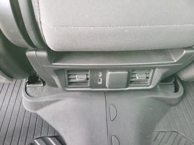 2022 Chevrolet Silverado 1500 Double Cab Standard Box 4-Wheel Drive LT 1LT