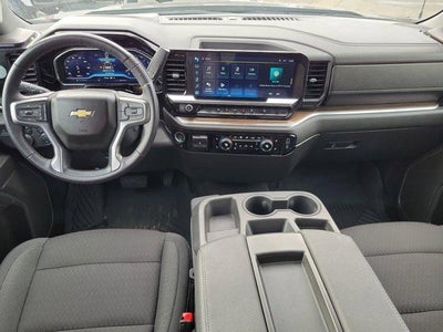 2022 Chevrolet Silverado 1500 Double Cab Standard Box 4-Wheel Drive LT 1LT