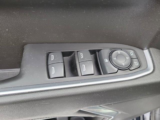 2022 Chevrolet Silverado 1500 Double Cab Standard Box 4-Wheel Drive LT 1LT