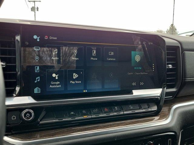 2022 Chevrolet Silverado 1500 Double Cab Standard Box 4-Wheel Drive LT 1LT