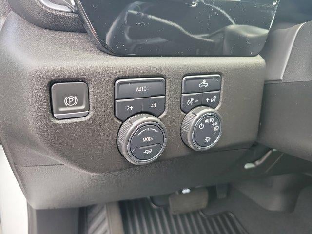 2022 Chevrolet Silverado 1500 Double Cab Standard Box 4-Wheel Drive LT 2FL