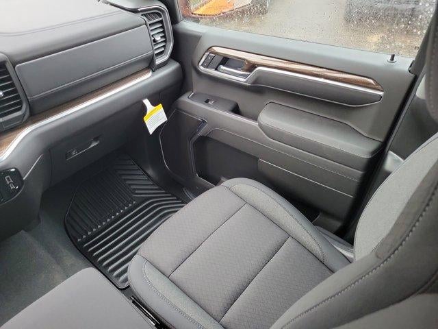 2026 Chevrolet Silverado 1500 Double Cab Standard Box 4-Wheel Drive LT 1LT