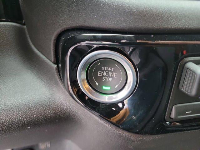 2026 Chevrolet Silverado 1500 Double Cab Standard Box 4-Wheel Drive LT 1LT