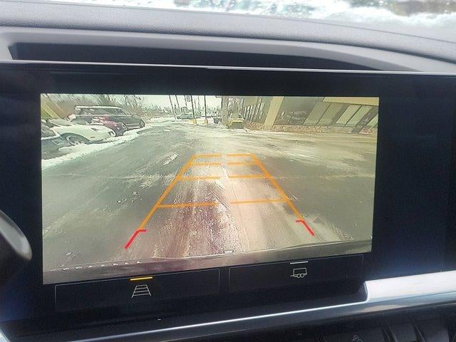 2022 Chevrolet Silverado 1500 Crew Cab Short Box 4-Wheel Drive LT 1LT