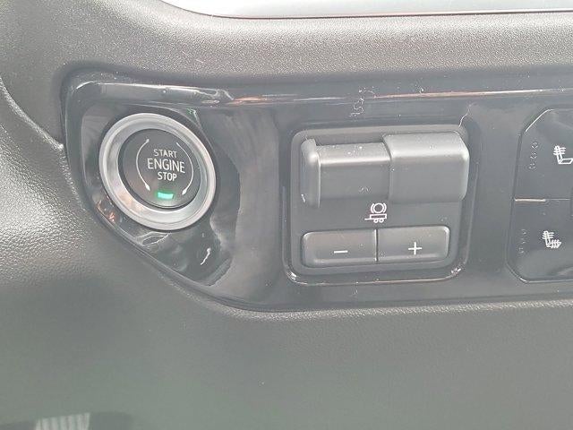 2022 Chevrolet Silverado 1500 Crew Cab Short Box 4-Wheel Drive LT 1LT