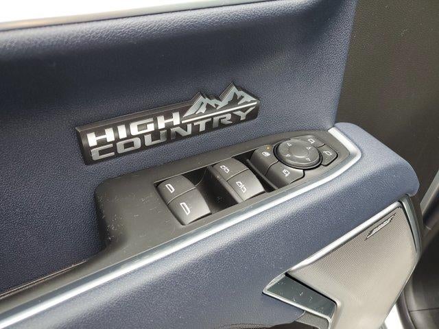 2026 Chevrolet Silverado 1500 Crew Cab Short Box 4-Wheel Drive High Country