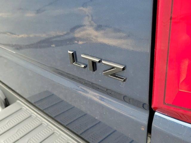 2022 Chevrolet Silverado 1500 LTD Crew Cab Short Box 4-Wheel Drive LTZ