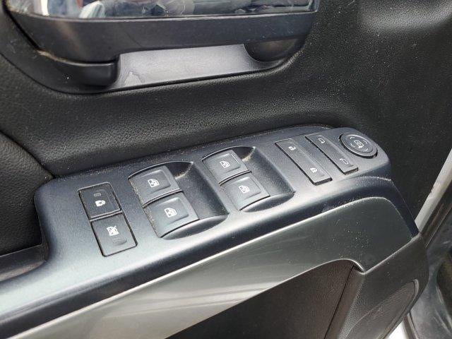 2018 Chevrolet Silverado 1500 Double Cab Standard Box 4-Wheel Drive LT