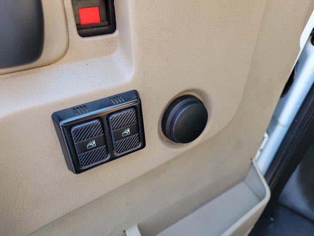 2017 Chevrolet Express Cargo 2500 2500 Regular Wheelbase Rear-Wheel Drive