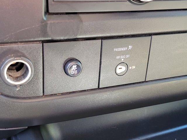 2017 Chevrolet Express Cargo 2500 2500 Regular Wheelbase Rear-Wheel Drive