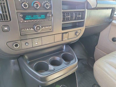 2017 Chevrolet Express Cargo 2500 2500 Regular Wheelbase Rear-Wheel Drive