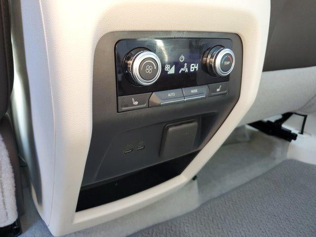 2026 GMC Acadia AWD Denali