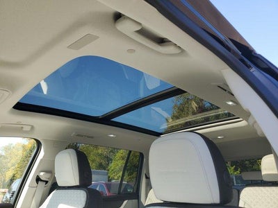 2026 GMC Acadia AWD Denali