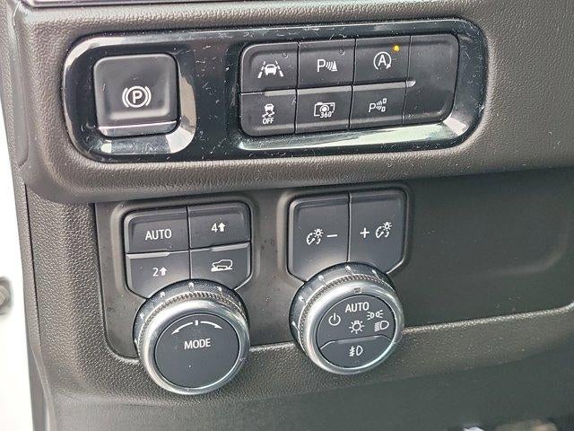 2025 GMC Yukon XL 4WD 4dr Denali