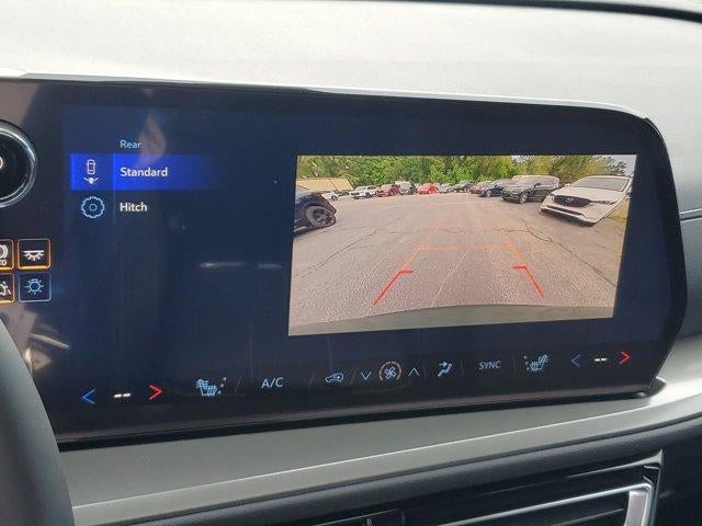 2027 Chevrolet Traverse LT w/1LT