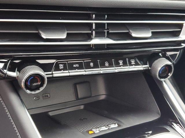 2027 Chevrolet Traverse LT - Photo 27