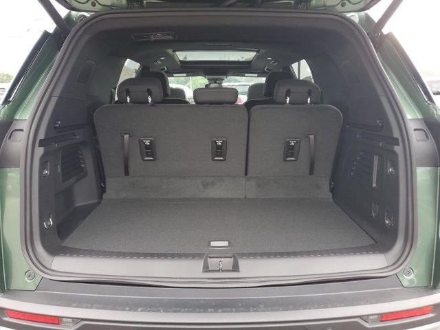 2027 Chevrolet Traverse LT w/1LT