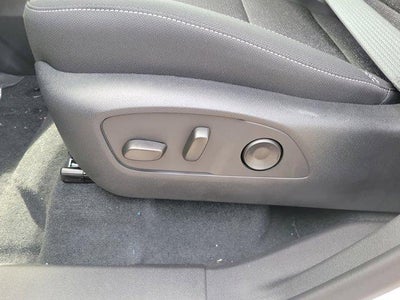 2025 Chevrolet Traverse LT w/1LT