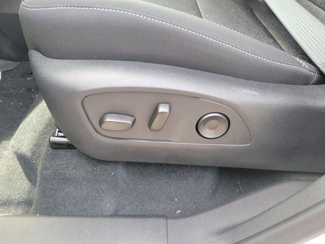 2025 Chevrolet Traverse LT w/1LT