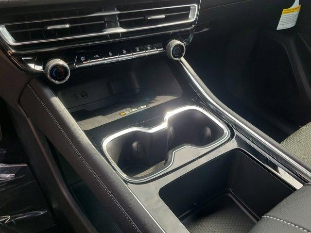 2025 Chevrolet Traverse LT w/1LT