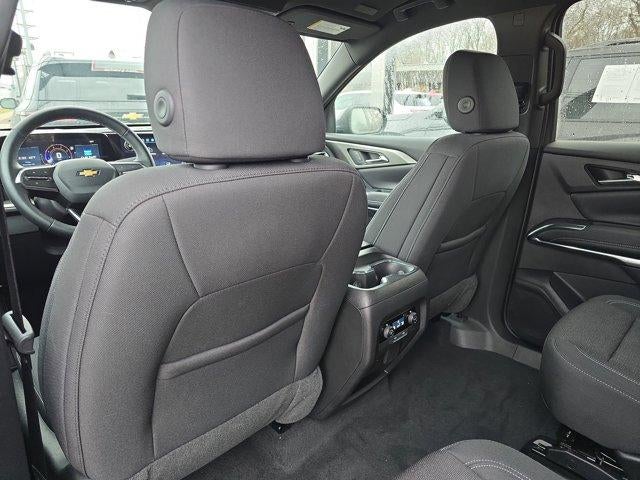 2025 Chevrolet Traverse LT w/1LT
