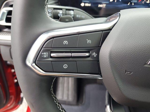 2027 Chevrolet Traverse LT w/2LT