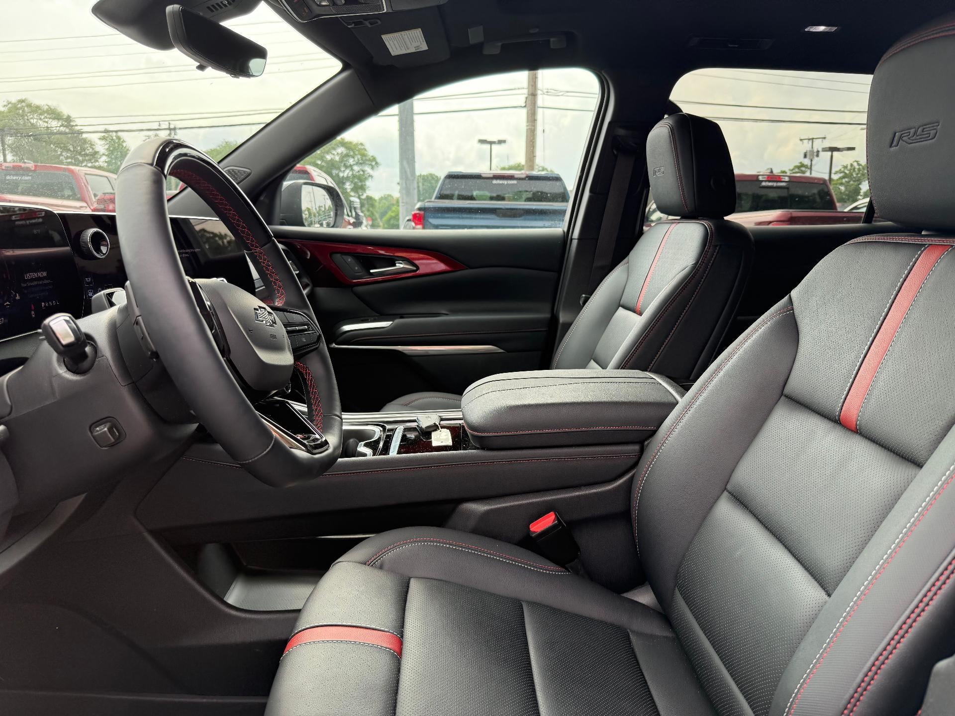 2024 Chevrolet Traverse RS w/2RS