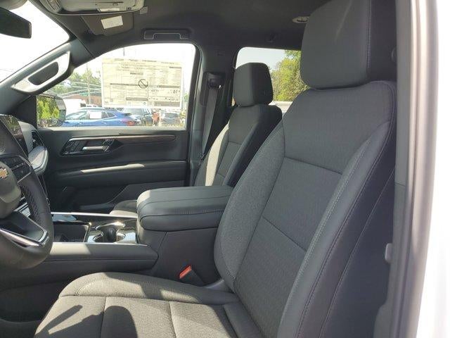 2026 Chevrolet Suburban 4WD LS