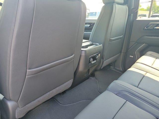 2026 Chevrolet Suburban 4WD LT
