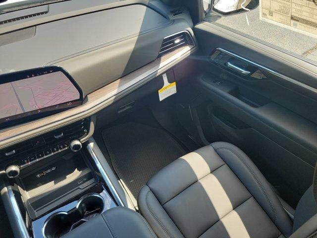 2026 Chevrolet Suburban 4WD LT