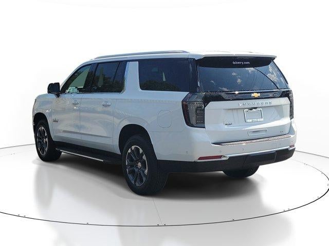 2026 Chevrolet Suburban 4WD LT