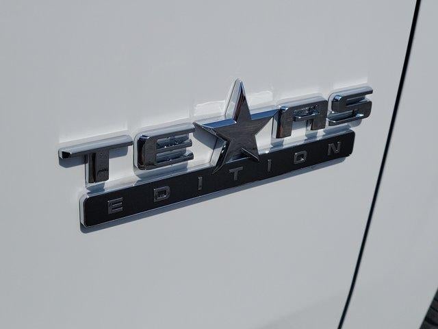 2026 Chevrolet Suburban 4WD LT