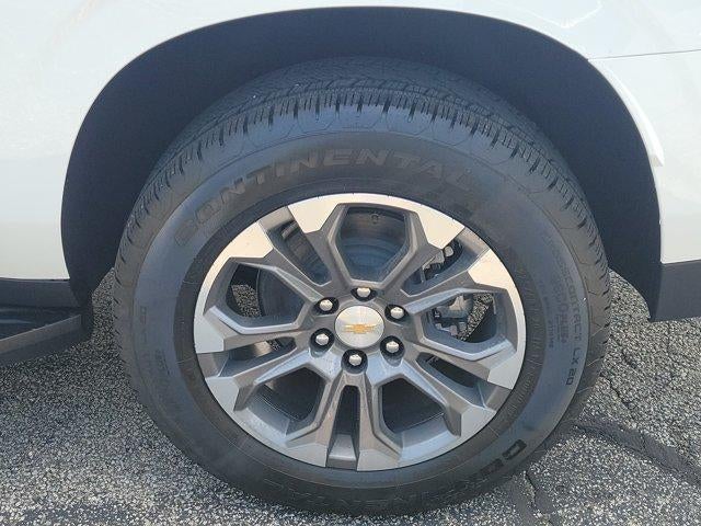 2026 Chevrolet Suburban 4WD LT