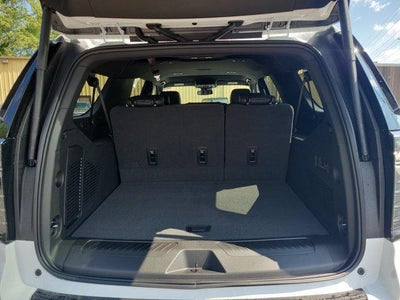 2026 Chevrolet Suburban 4WD LT