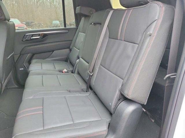 2026 Chevrolet Suburban 4WD RST