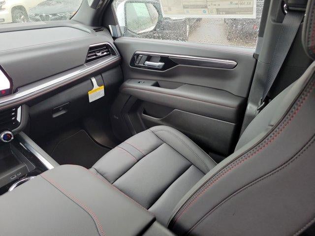 2026 Chevrolet Suburban 4WD RST