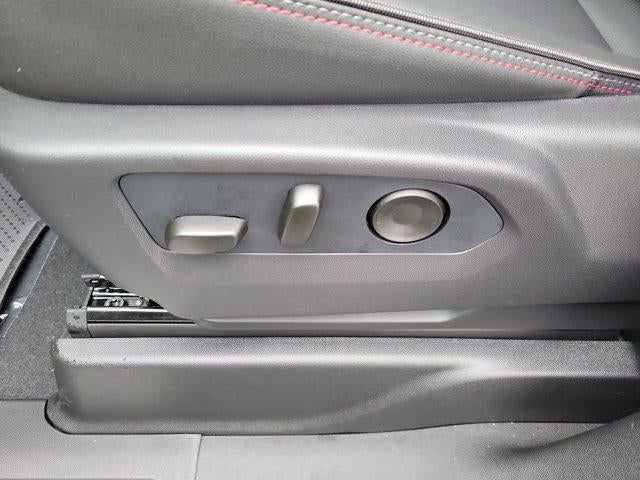 2026 Chevrolet Suburban 4WD RST