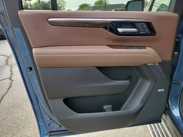 2026 Chevrolet Suburban 4WD High Country